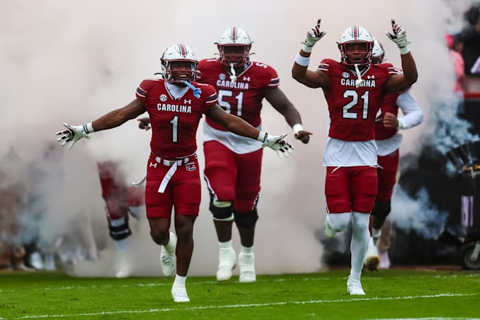 Gamecocks running out to their renowned '2001' entrance